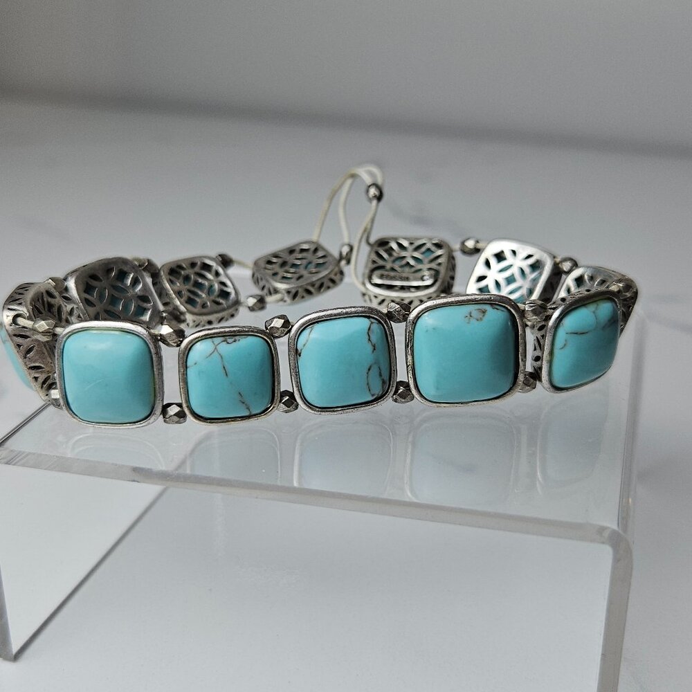 Vintage Turquoise and Silver Signed Fossil Stretch Bracelet - NEEDS RESTRUNG